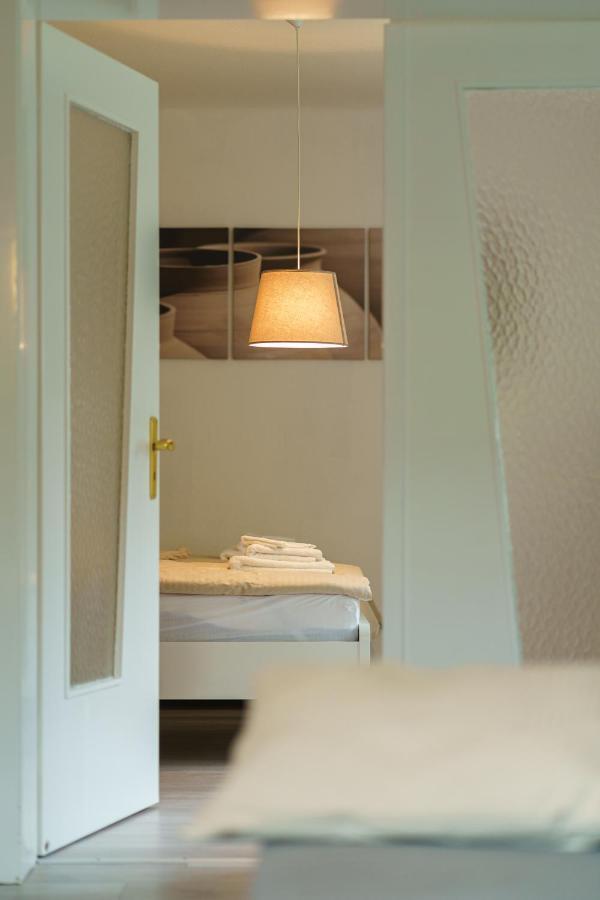 Grosszuegiges Apartment Mit Balkon Fuer Monteure Und Feriengaeste Dillingen an der Saar Ngoại thất bức ảnh