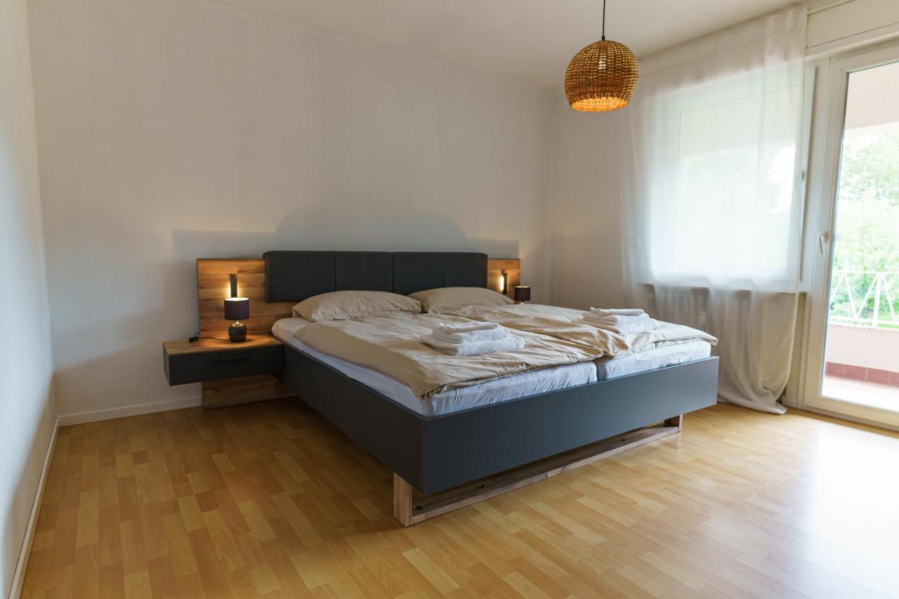 Grosszuegiges Apartment Mit Balkon Fuer Monteure Und Feriengaeste Dillingen an der Saar Ngoại thất bức ảnh
